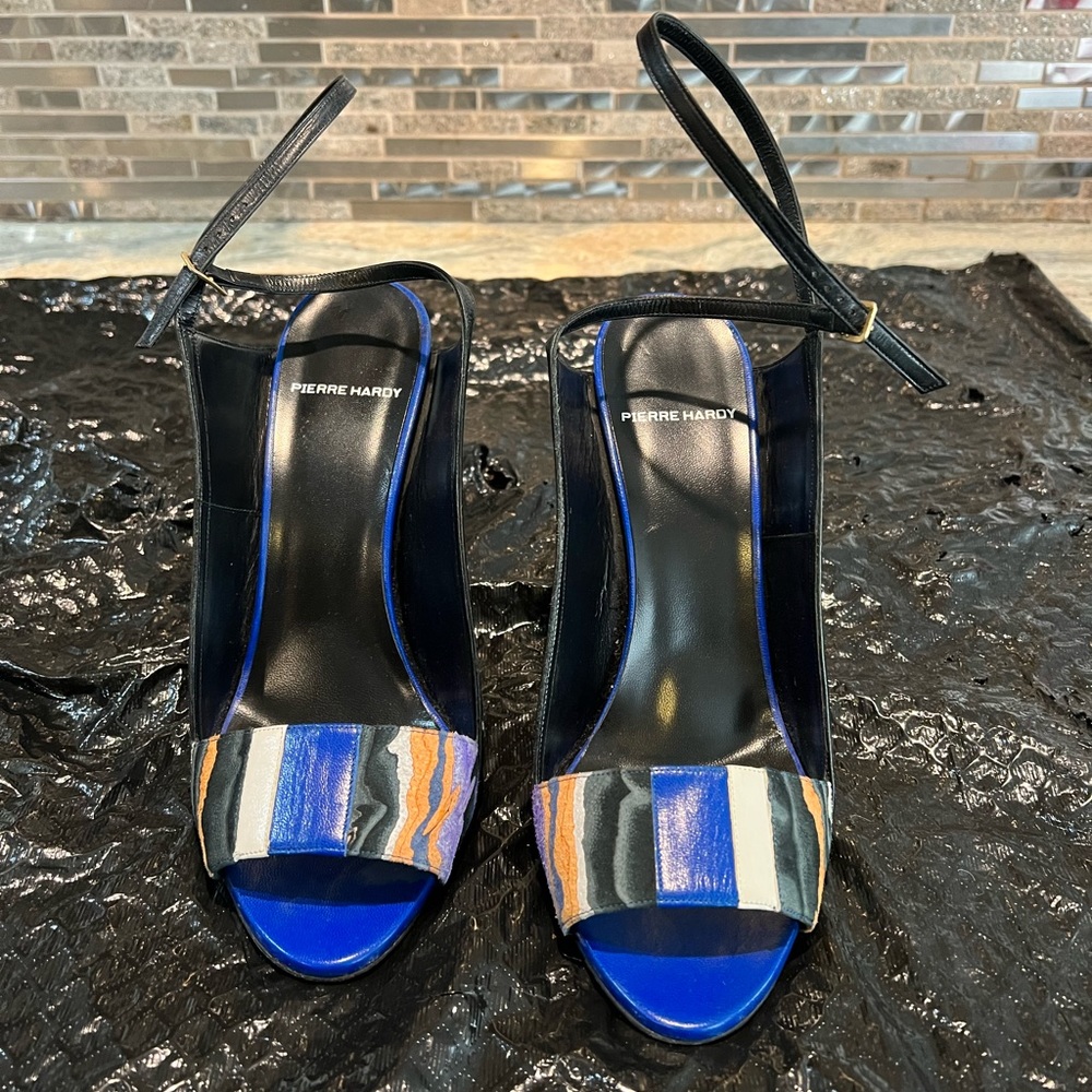 Pierre Hardy sandals